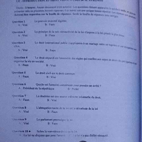 Couverture de Introduction au droit privé